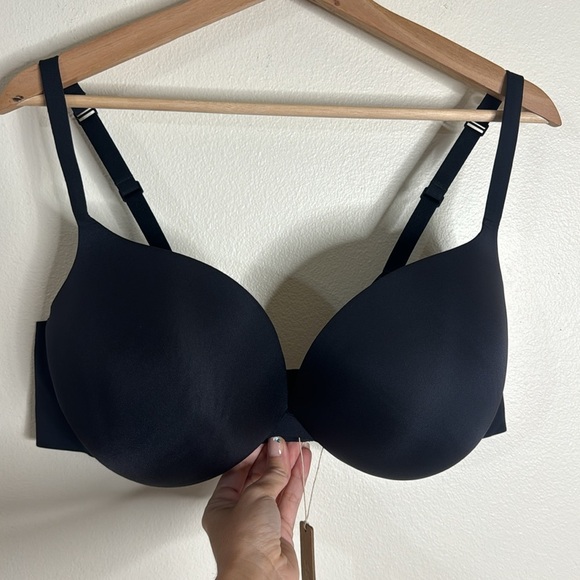 Skims ultimate push up plunge bra size 44C in color onyx - Picture 5 of 9